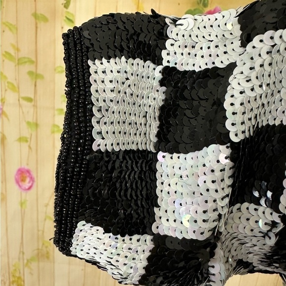 VINTAGE Black and White Checkered Silk Top Size L - Picture 8 of 12